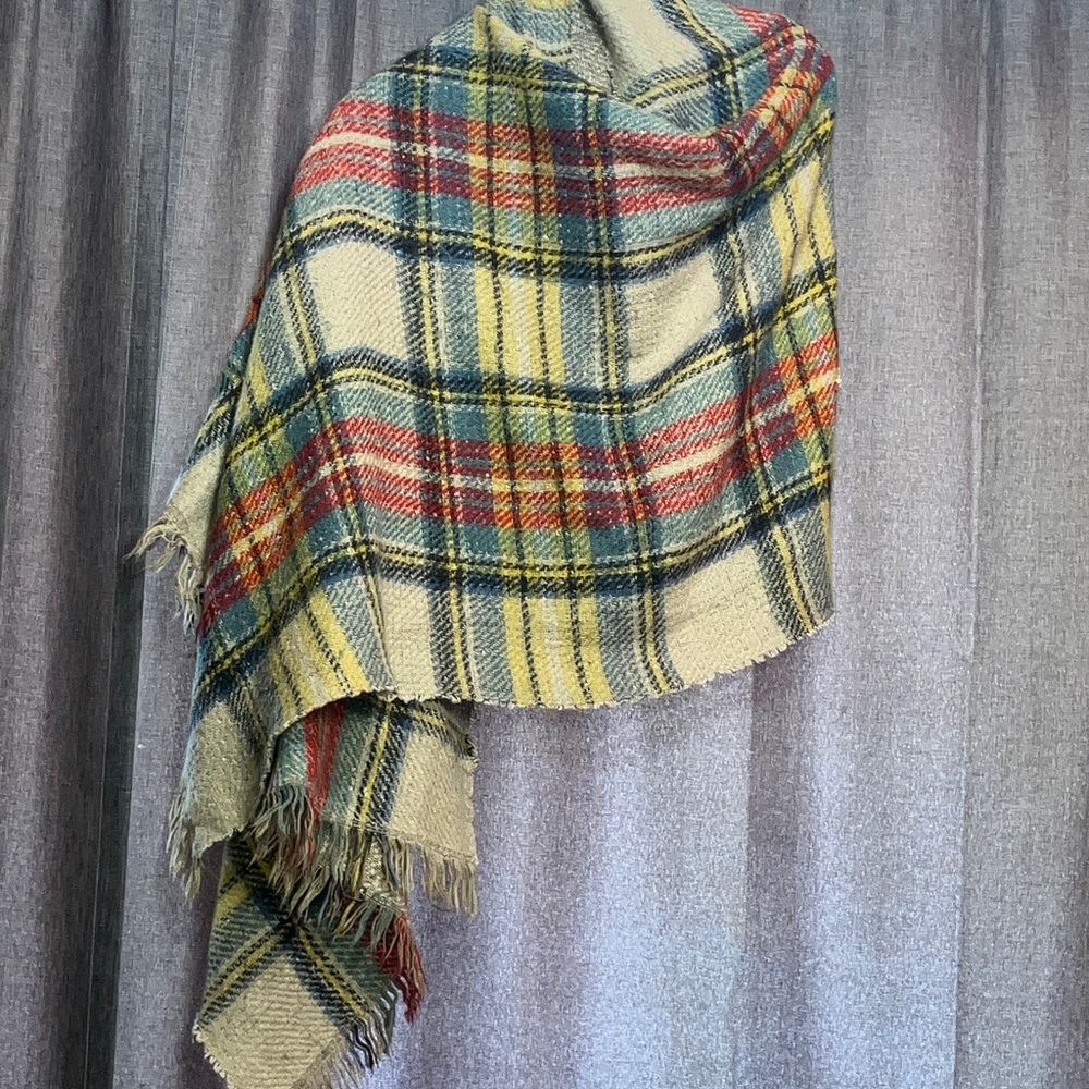 Plaid Wool Wrap/Scarf/Blanket - Multicolor